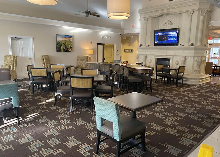 Homewood Suites By Hilton Decatur-Forsyth