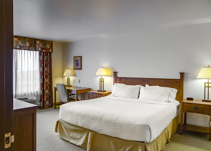Holiday Inn Express & Suites Jacksonville By Ihg
